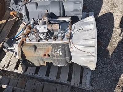 Eaton-Fuller FAOM-15810S-EC3 Transmission for a 2018 International PROSTAR