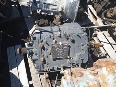 Eaton-Fuller FR9210B Transmission for a 2004 Peterbilt 330