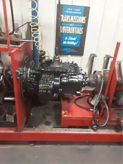 Eaton-Fuller FR9210B Transmission for a 2004 Peterbilt 330