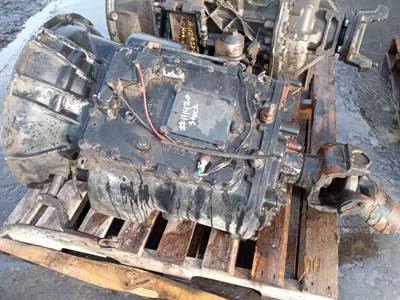Eaton-Fuller FRO13210C Transmission for a 2002 International F-2674 SBA