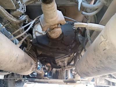 Eaton-Fuller FRO15210C Transmission for a 2005 Freightliner Columbia 120
