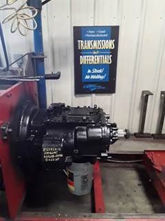 Eaton-Fuller Transmission for a 2003 Peterbilt 385