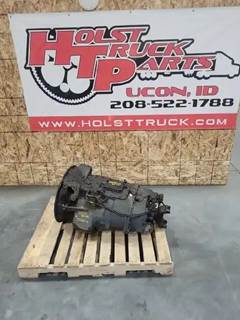 Eaton-Fuller RTLO16713A Transmission for a 1981 Kenworth W900
