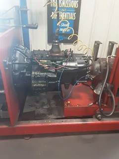 Eaton-Fuller RTLO16913A Transmission for a 1999 Kenworth T800