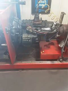 Eaton-Fuller RTLO18718B Transmission for a 1998 Kenworth T800