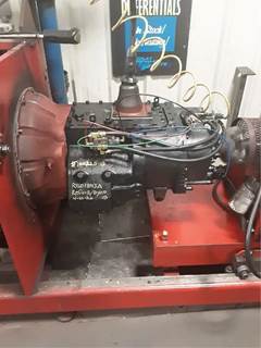 Eaton-Fuller RTLO18913A Transmission for a 2014 Western Star 4900 SA