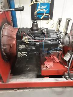 Eaton-Fuller RTLO18918B Transmission for a 2016 Kenworth T880