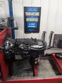 Eaton-Fuller RTLO18918B Transmission for a 2007 Freightliner Classic 120