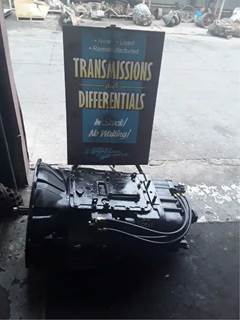 Eaton-Fuller RTLO18918B Transmission for a 2012 Peterbilt 388