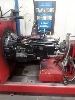 Eaton-Fuller RTLO18918B Transmission for a 2003 Peterbilt 379