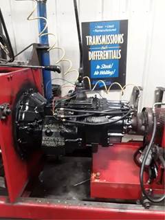 Eaton-Fuller RTO14908LL Transmission for a 2009 Peterbilt 365