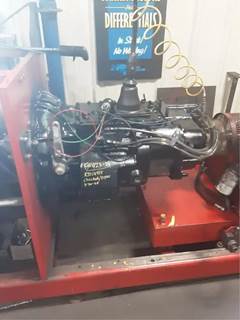 Eaton-Fuller RTO16915 Transmission for a 2000 Peterbilt 379