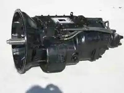 Eaton-Fuller RTO9513 Transmission for a 1972 Peterbilt 359