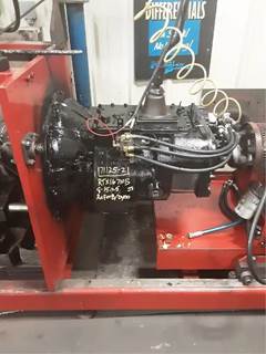 Eaton-Fuller RTX16710B Transmission for a 1996 Kenworth T600