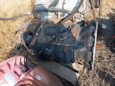 Meritor-Rockwell MO-14G10A-M Transmission for a 2002 Freightliner CENTURY CLASS