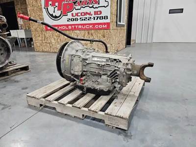 Paccar Transmission for a 2023 Peterbilt 536