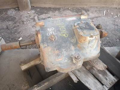 Spicer (TTC) 5652 Transmission for a 1978 Ford 800