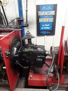 Spicer (TTC) 5652 Transmission for a 1975 International Harvester 1800 LOADSTER