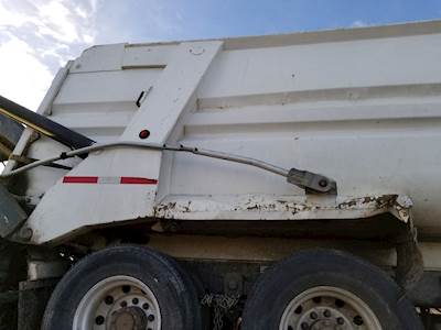 16FT Dump Bed With Strong Arm Tag Axle/Booster. Bed Has Damage All Around. May