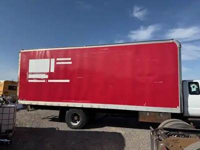 Used 26FT Box Van, Door Opening 93" Wide, 102" Tall, Fair, Has Some Wear