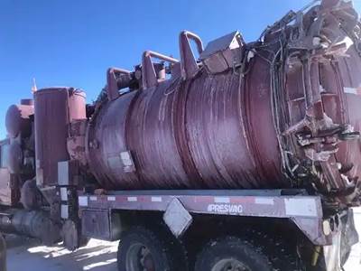 3200GAL Tank And Vac Assy Complete,Good Condition,Or TankS Only $4500