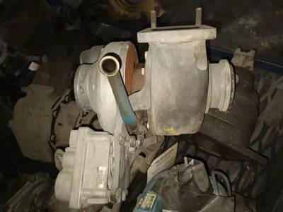 International DT466 Turbocharger / Supercharger for a 2006 International PC015