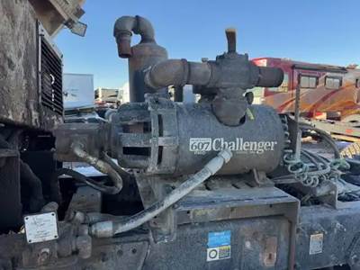Challenger 607 Vacuum Pump for a 2019 Peterbilt 367