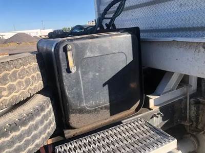 Chelsea Wet Kit for a 2012 Freightliner Cascadia 113