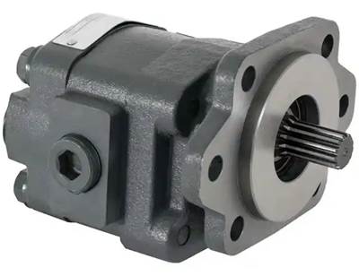 New Bi Rotational Puimp With NPT Fittings. 15GPM 2" Gear, 7/8 13 Spline 6 Bolt