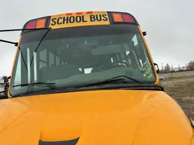 Freightliner B2 Windshield Glass