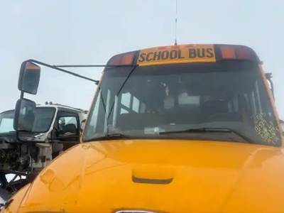 Thomas Built Saf-T-Liner HDX Windshield Glass