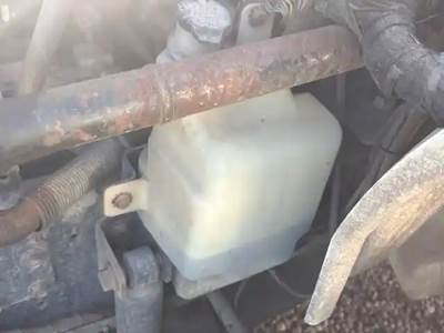 International 4400 Windshield Washer Reservoir