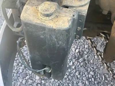 International DuraStar 4300 Windshield Washer Reservoir