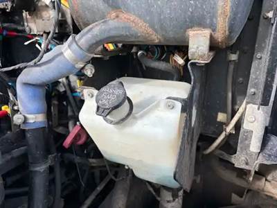 Kenworth T370 Windshield Washer Reservoir