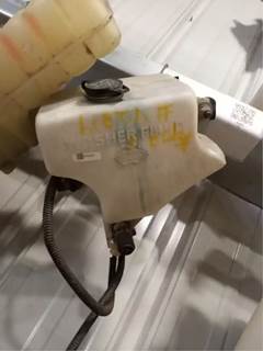 Kenworth T680 Windshield Washer Reservoir