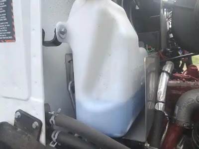 Mack MD Windshield Washer Reservoir