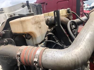 Peterbilt 384 Windshield Washer Reservoir