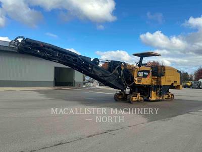 Caterpillar PM822 Track Cold Planer