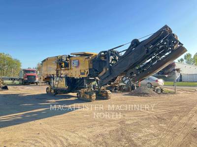 Caterpillar PM82202 Track Cold Planer