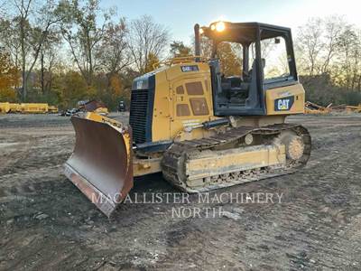 Caterpillar D4K2 XL Dozer