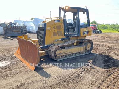 Caterpillar D4K2 XL Dozer