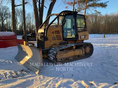 Caterpillar D4K2L Dozer