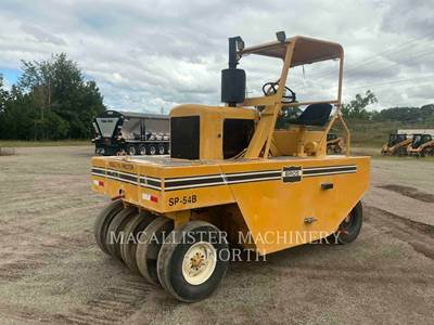 Bros SP-54B Pneumatic Tired Roller