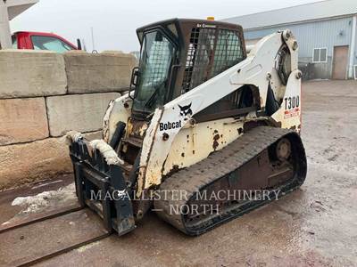 Bobcat T300 Track Skid Steer