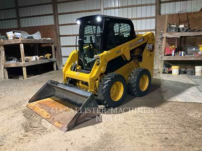 Caterpillar 226D3 Skid Steer