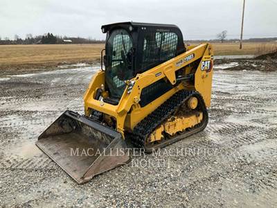Caterpillar 239D3 Compact Track Loader