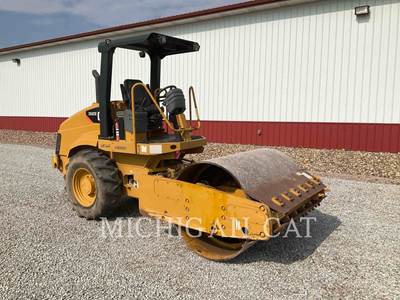 2008 Caterpillar CS433E Smooth Drum Roller Compactor For Sale, 2,074 ...
