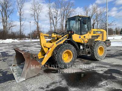 Komatsu WA270-7 Wheel Loader