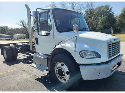Freightliner M2 106 Cab & Chassis Truck - 240HP