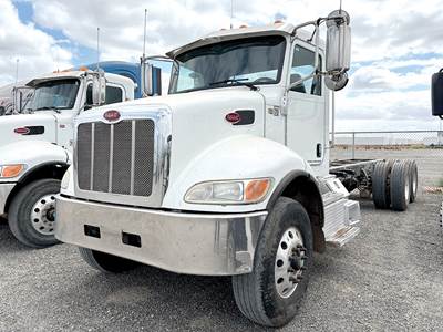 Peterbilt 348 Cab & Chassis Truck - 350HP